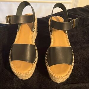 Black platform espadrille sandles